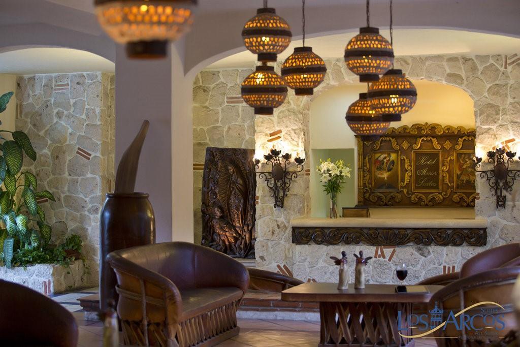 Hotel Arcos Puerto Vallarta