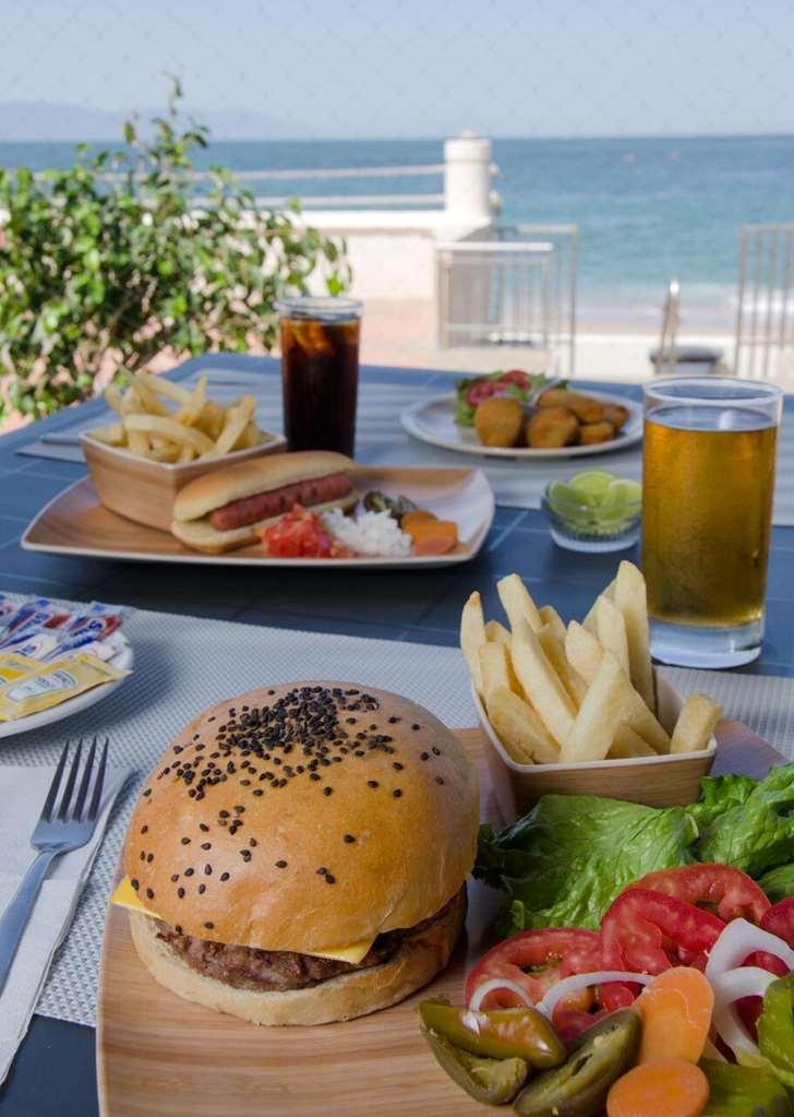 Resort Plaza Pelicanos Grand
