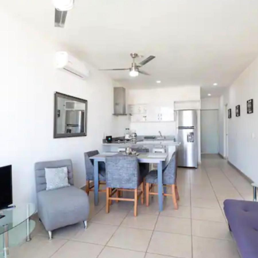 Apartment Vacacional Con Piscina En *