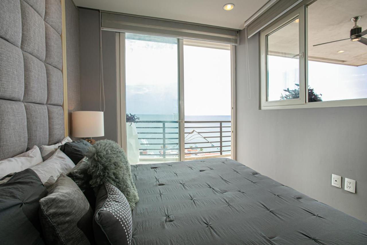 Pinnacle 180 Apartment
