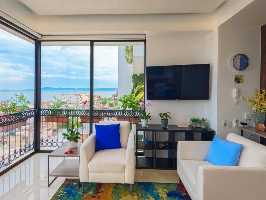 Luxury Oceanview Modern