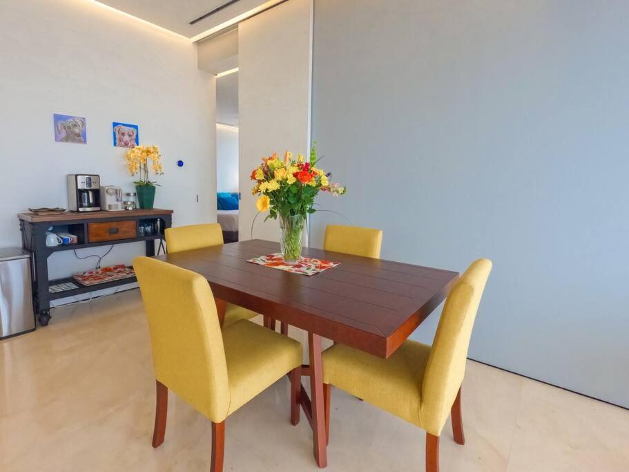 Luxury Oceanview Modern Apartment Puerto Vallarta
