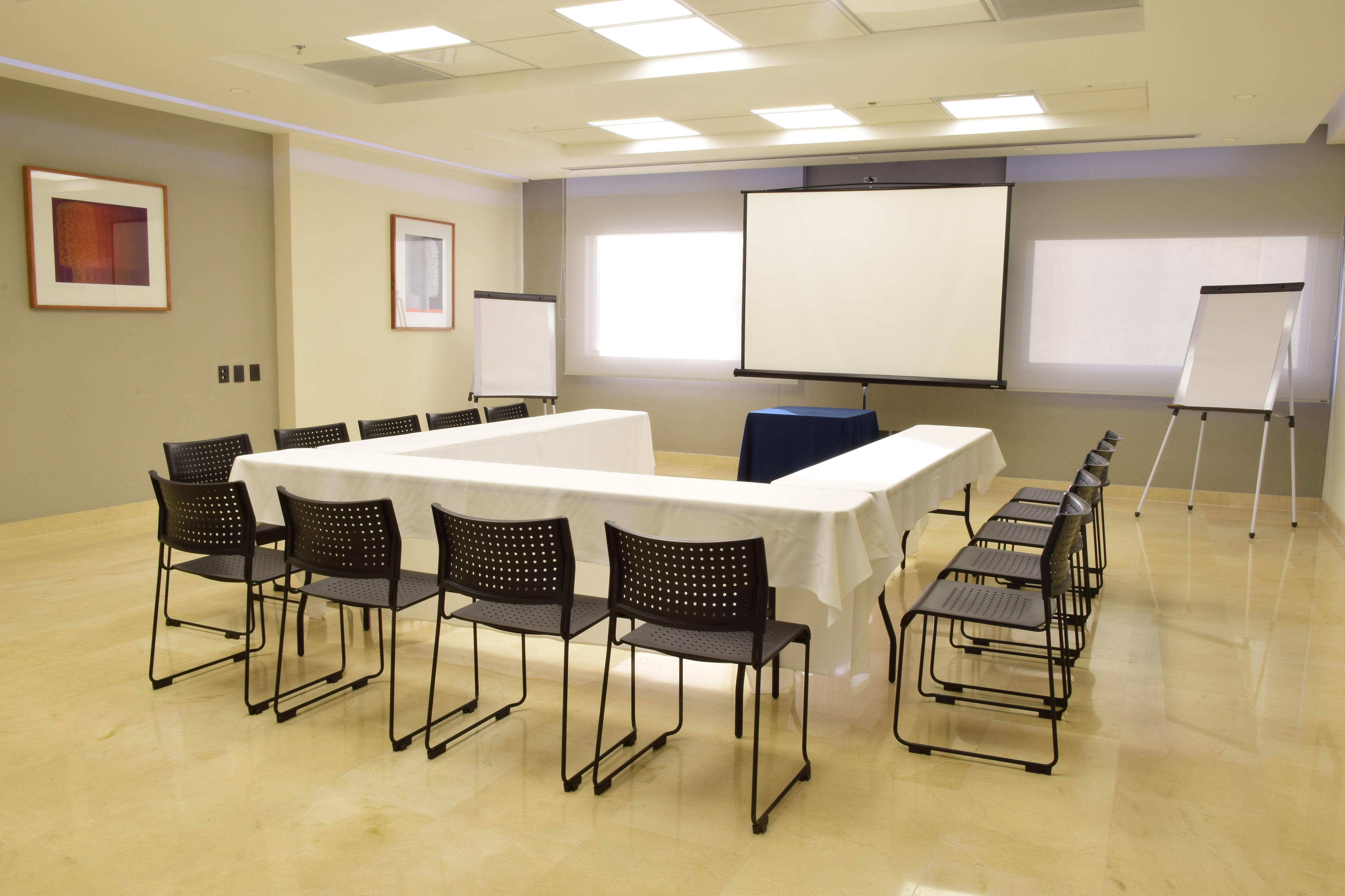 Express By Ihg 4* Puerto Vallarta