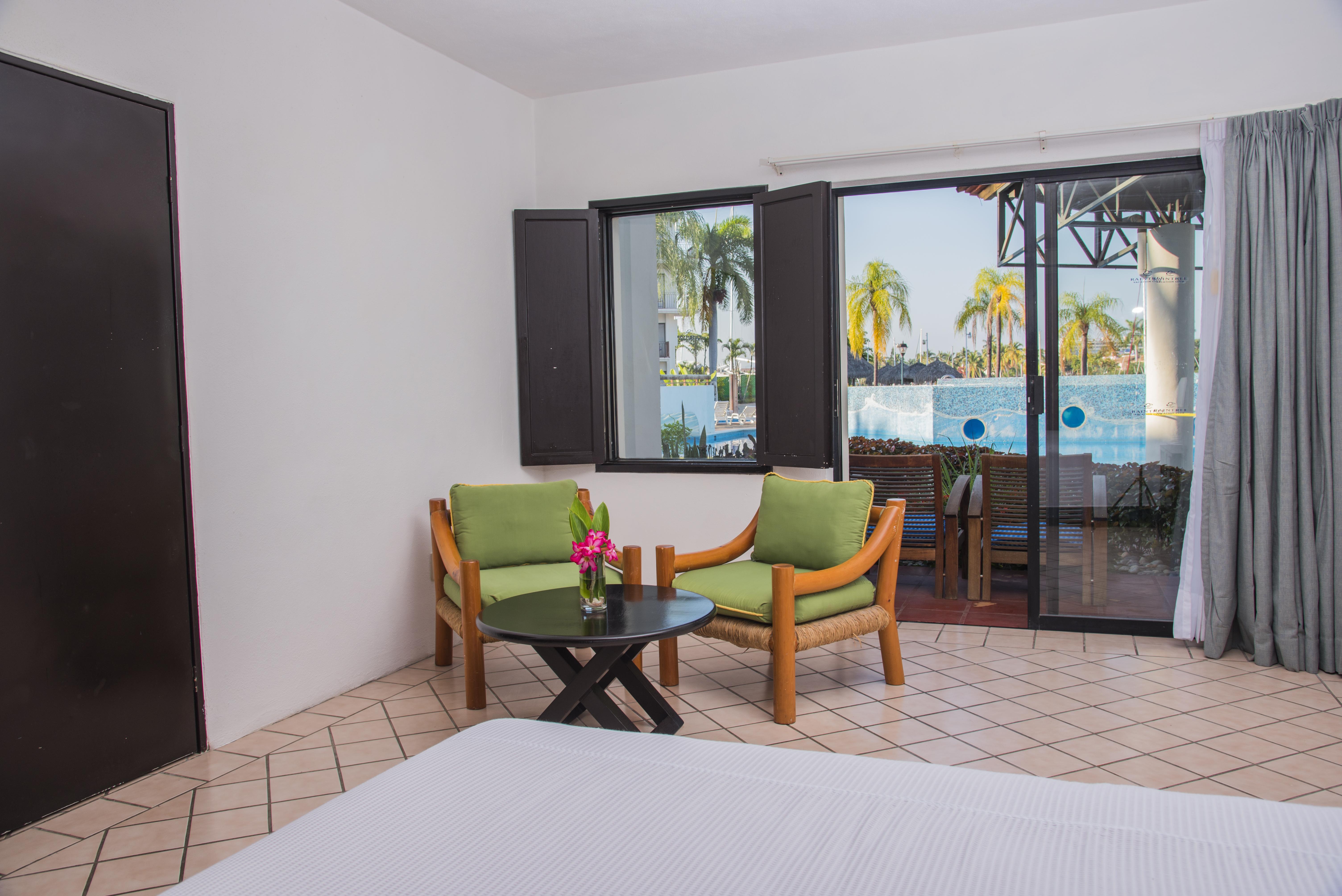 Vera Puerto Vallarta