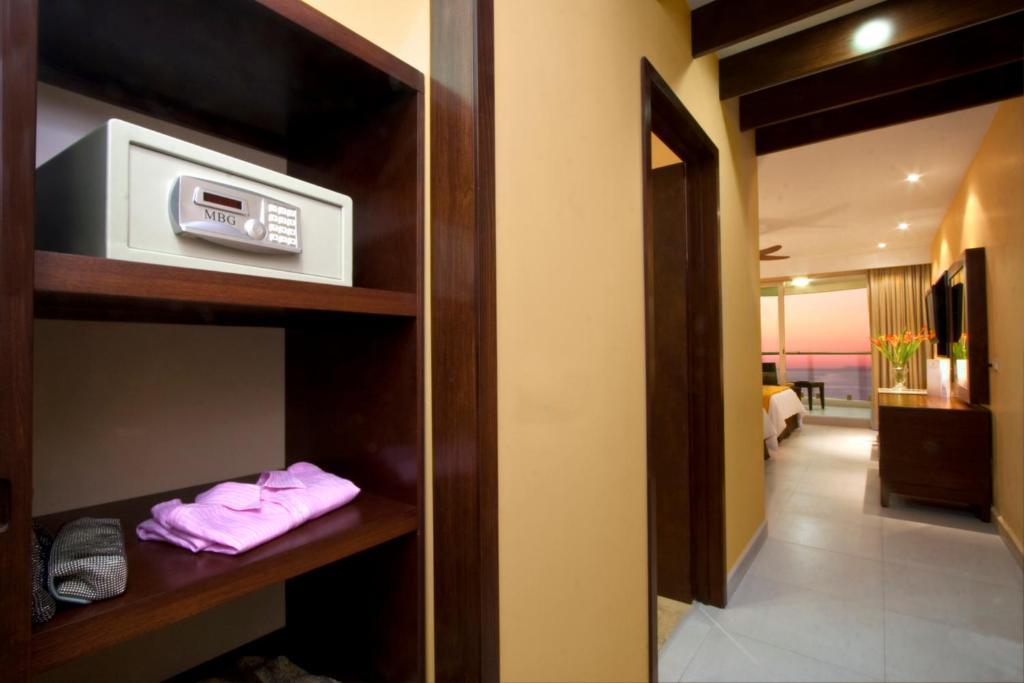 Sunset Plaza 4* Puerto Vallarta