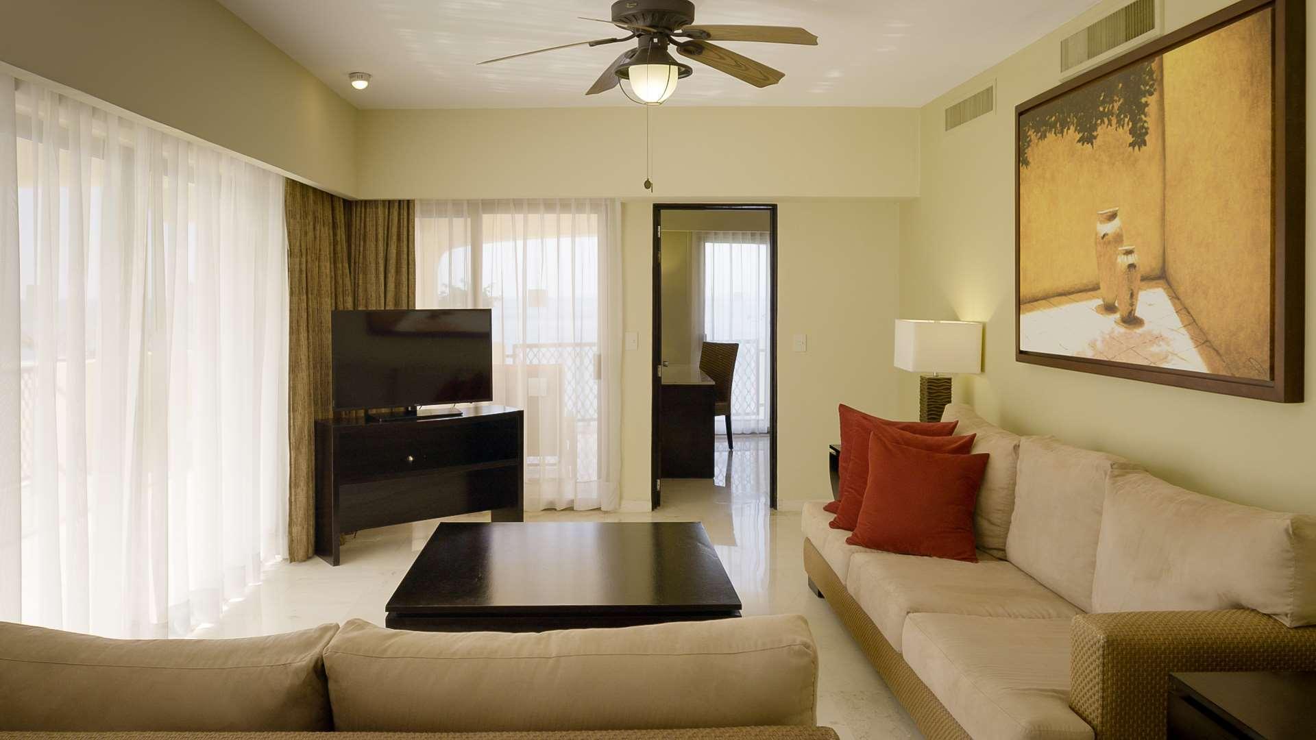Resort Barcelo 4*