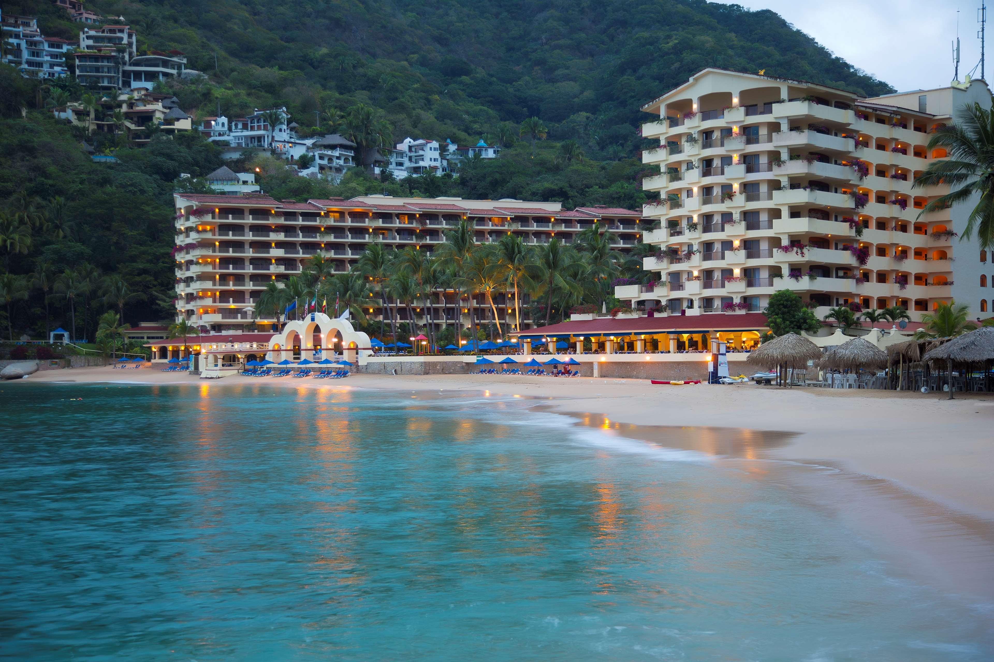 Resort Barcelo 4*