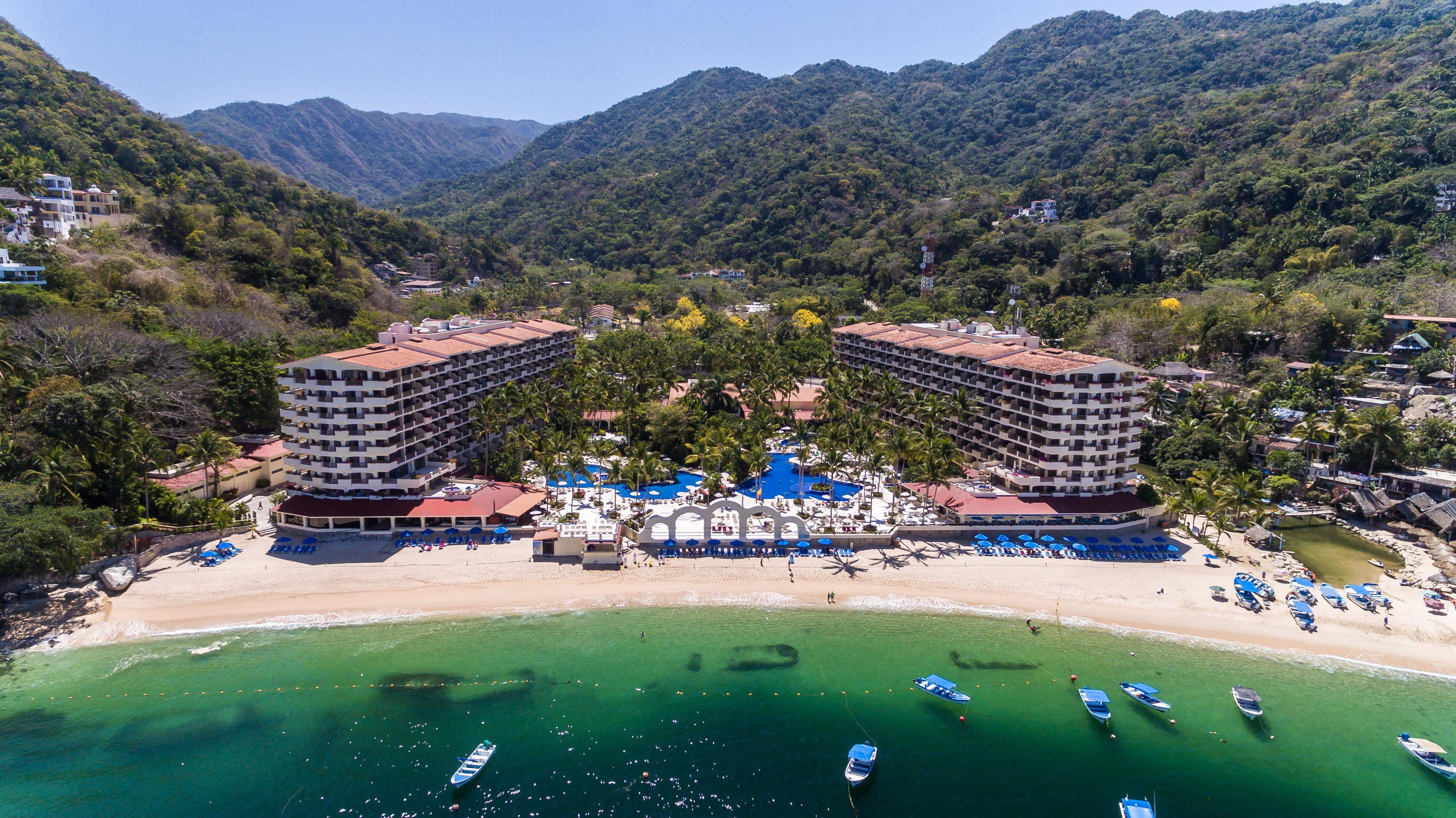 Resort Barcelo 4*