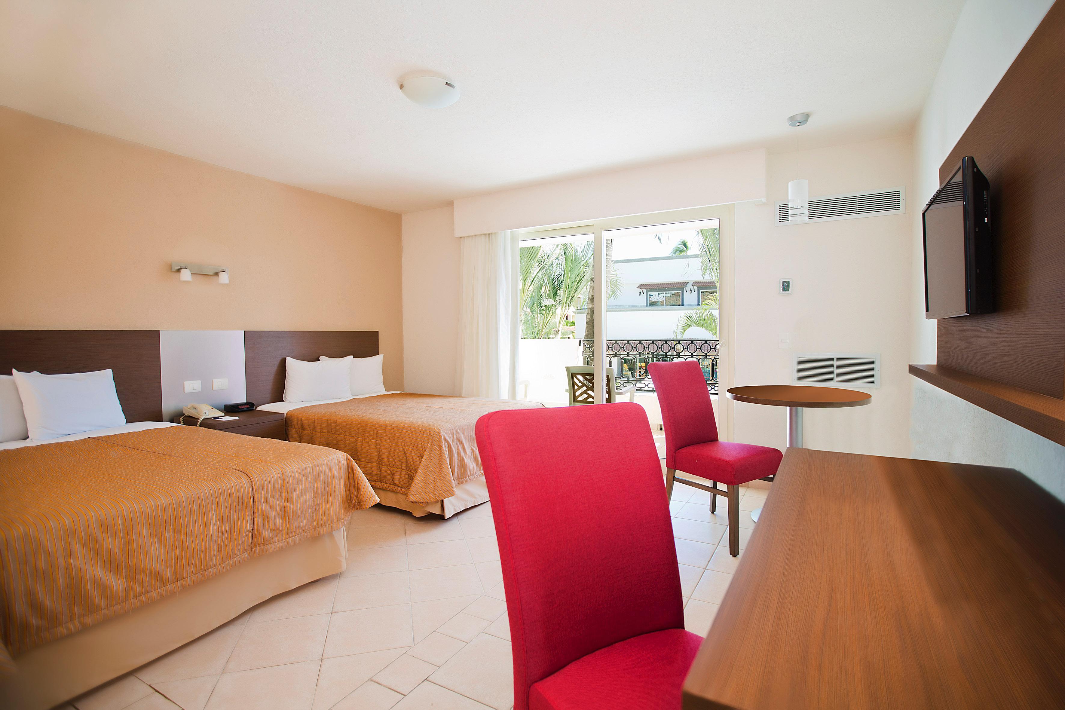 Crown Paradise Club Resort Puerto Vallarta