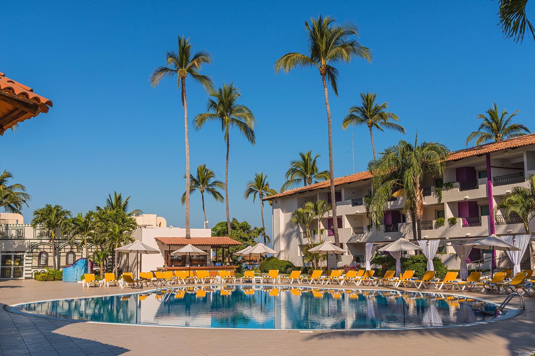 Crown Paradise Club Resort