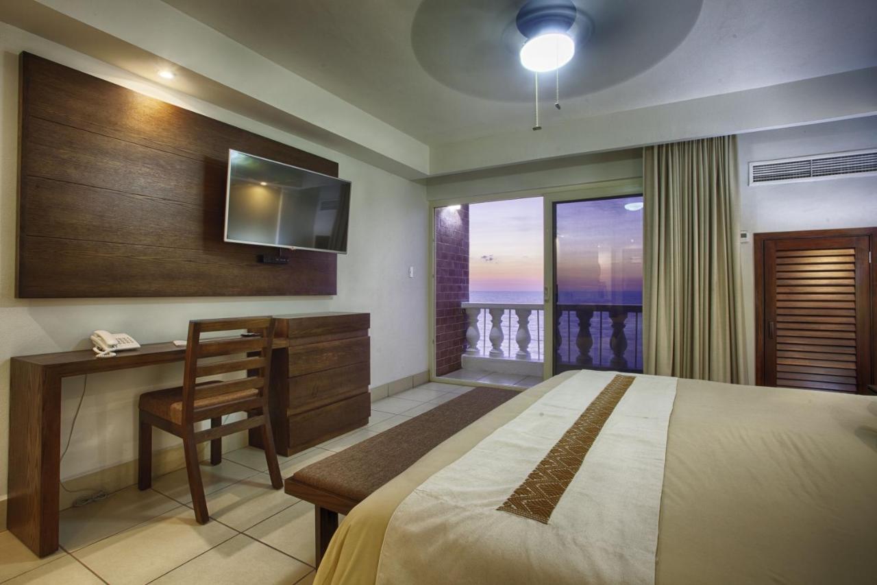 Hotel Costa Sur By Vrhost 3*