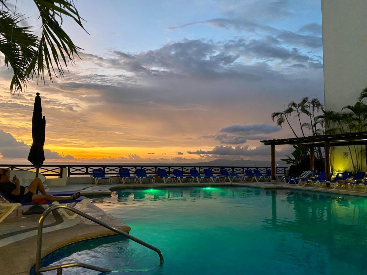 Costa Sur & 4* Puerto Vallarta
