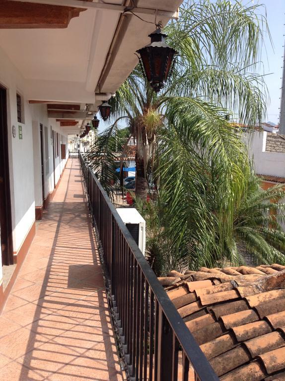 & Coral Hotel Puerto Vallarta