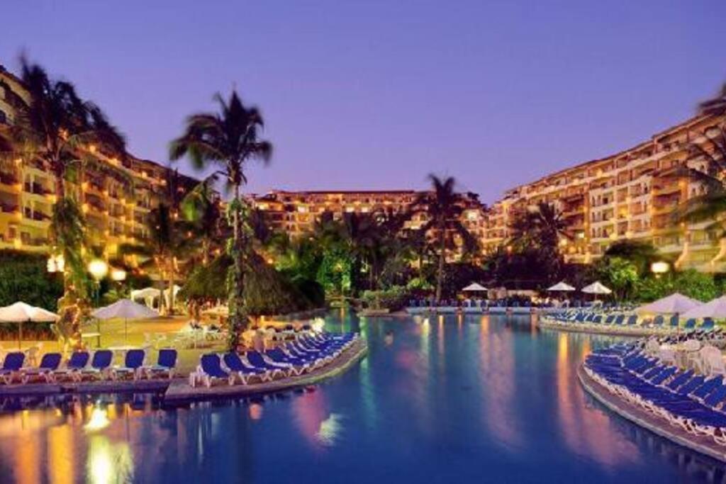 Perfect Place Velas Vallarta Apartment *