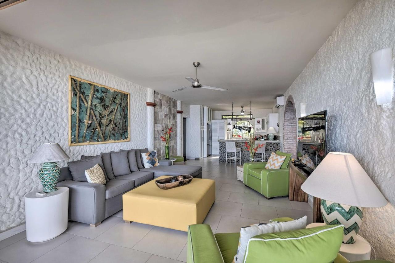 Apartment With Pool - Walk To La Playa! *