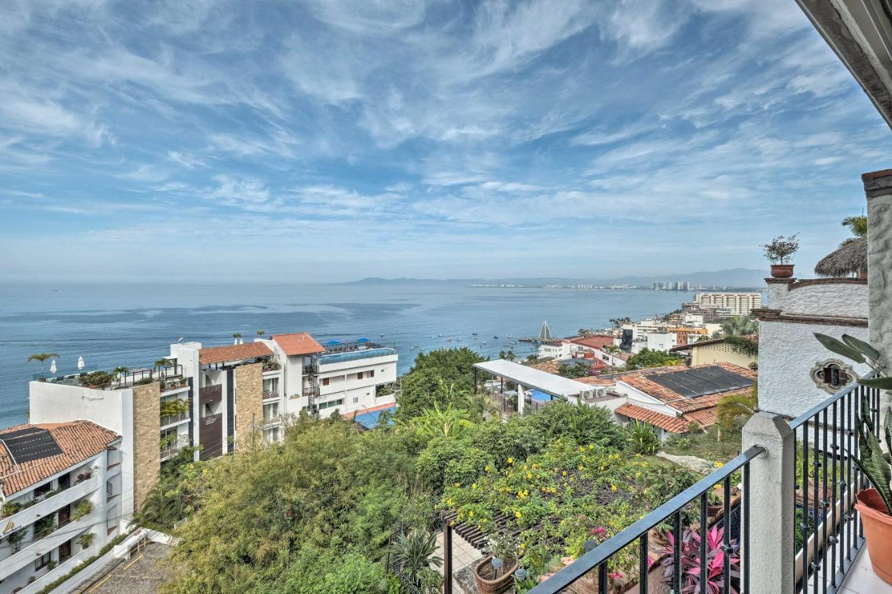 Apartment With Pool - Walk To La Playa! Puerto Vallarta