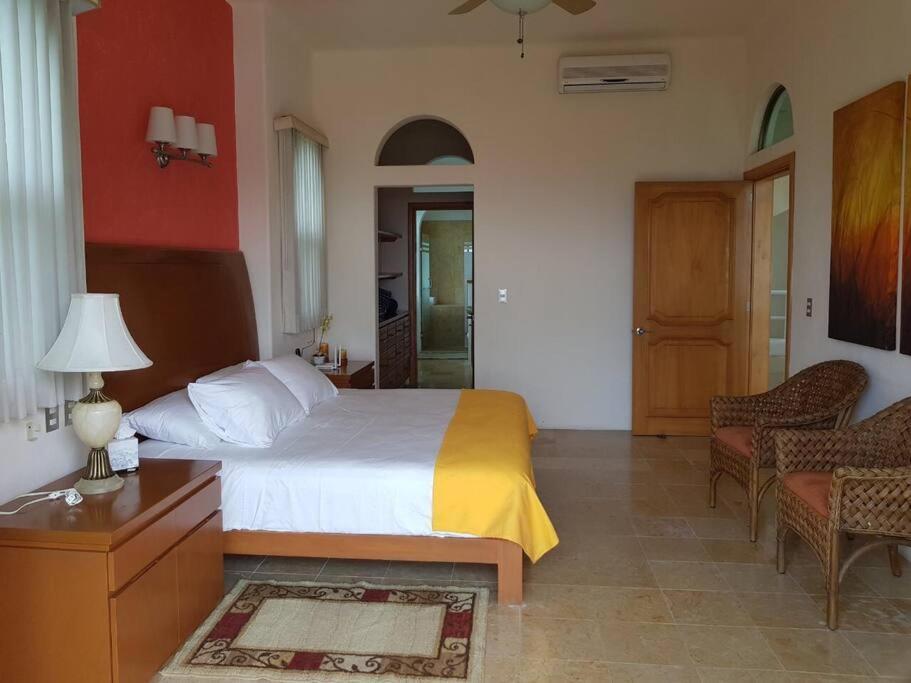 Mozzafiato Private With Full Staff And Heated Pool Villa Puerto Vallarta