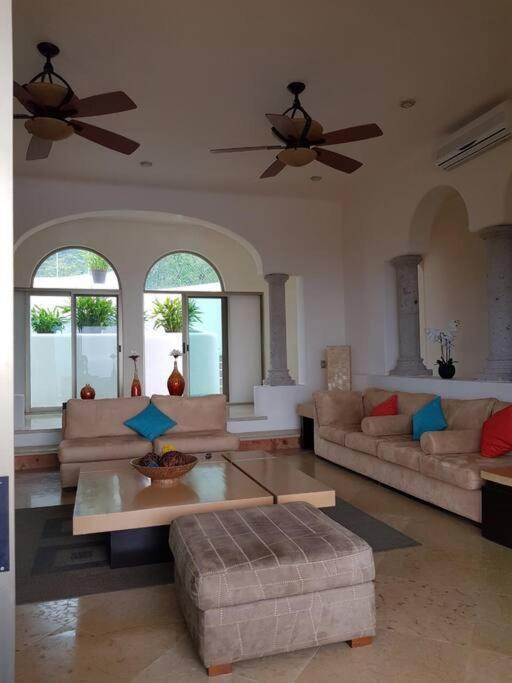 Villa Mozzafiato Private With Full Staff And Heated Pool Puerto Vallarta