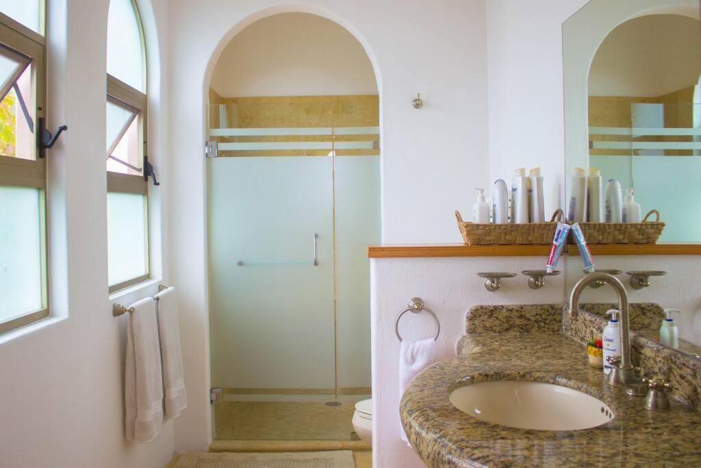 Mozzafiato Private With Full Staff And Heated Pool Puerto Vallarta