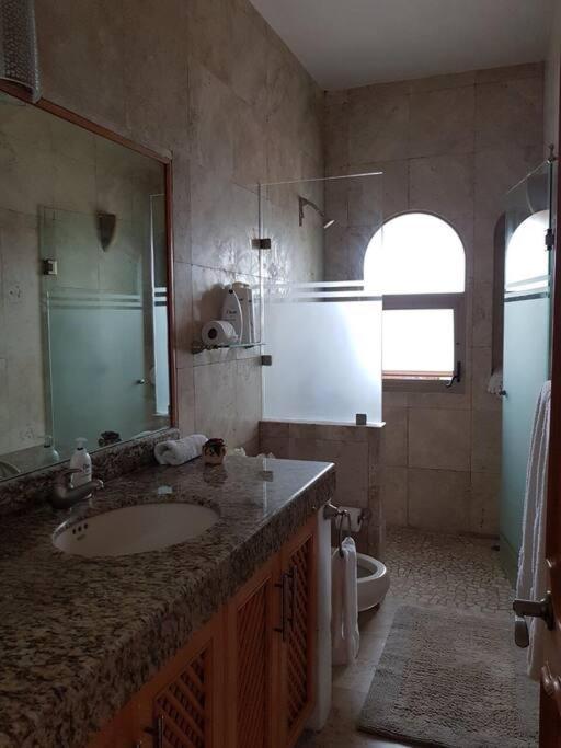 Mozzafiato Private With Full Staff And Heated Pool Villa *