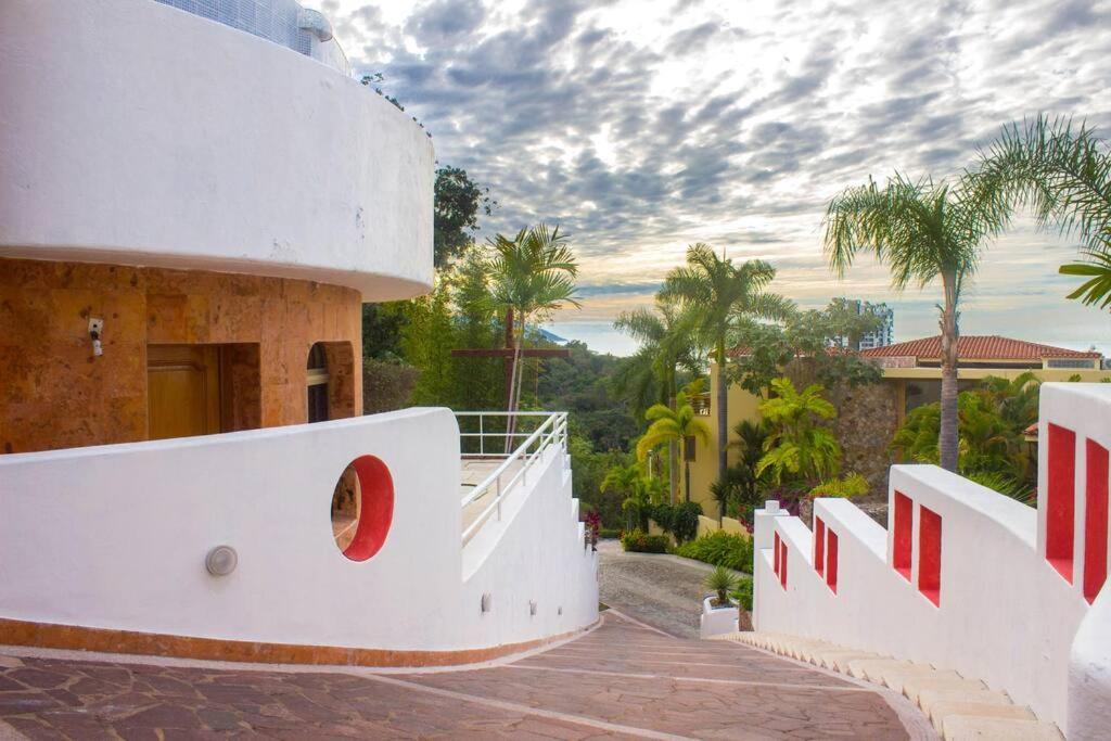 Mozzafiato Private With Full Staff And Heated Pool Puerto Vallarta