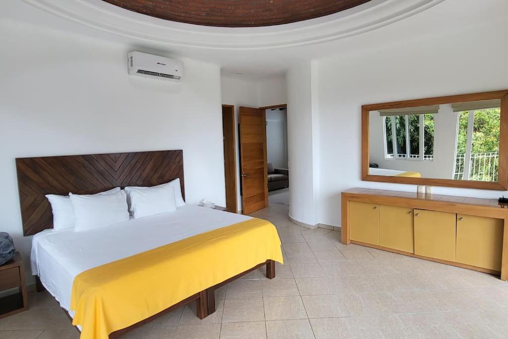 Villa Martha Garza Blanca - Heated Pool, Chef & Full Staff Included Puerto Vallarta