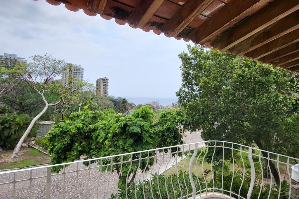 Villa Martha Garza Blanca - Heated Pool, Chef & Full Staff Included Puerto Vallarta