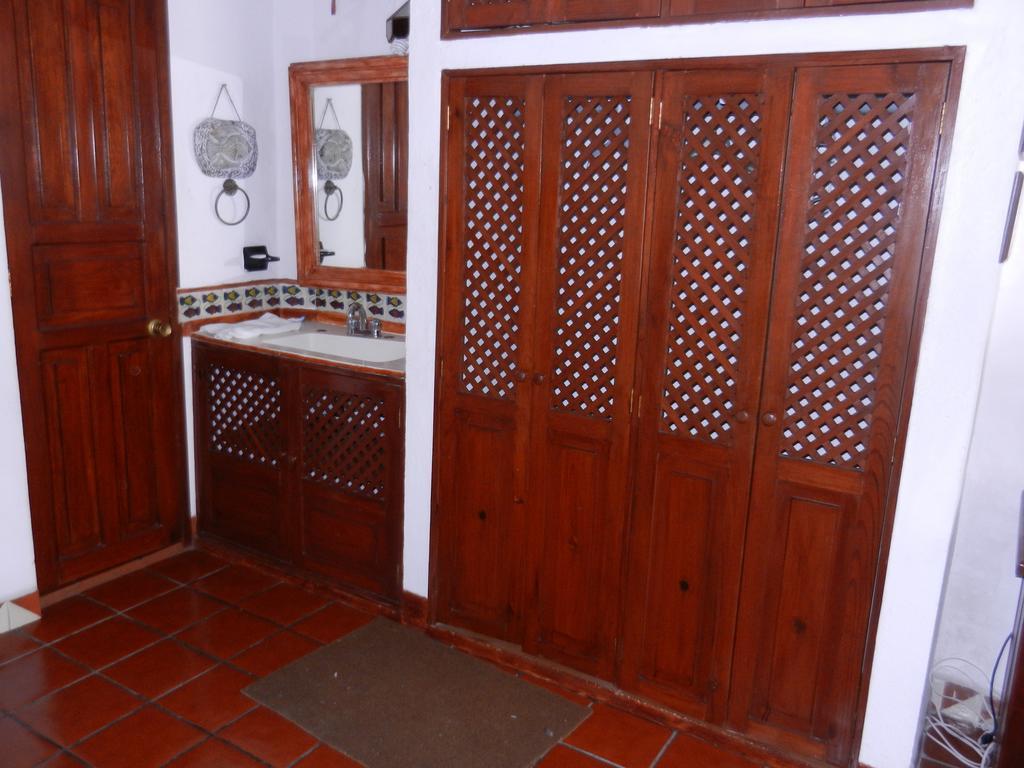 Vallarta Jr