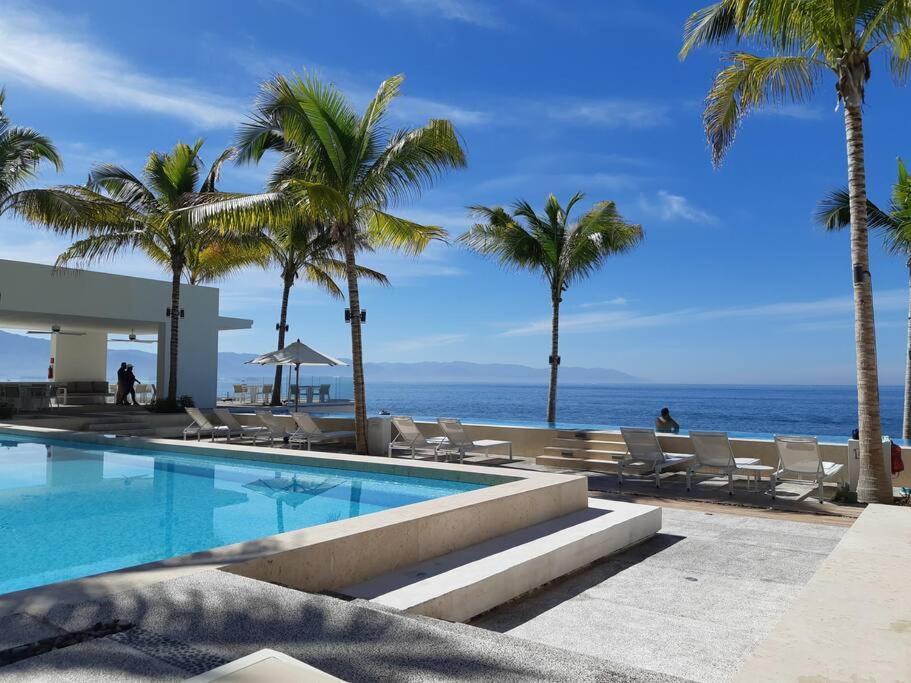 Apartment Harbor 12005 Huge Unit 2 Balconies Beachfront By Moikkarentals *