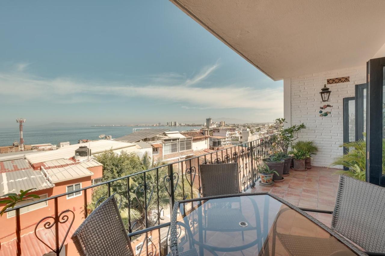 With Bay Views And Pool Access! Puerto Vallarta