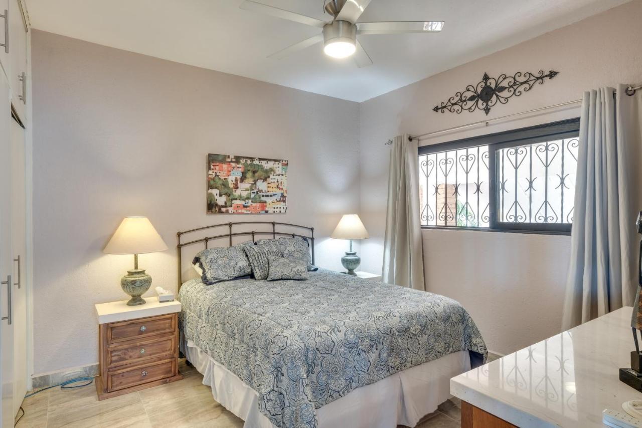 With Bay Views And Pool Access! Apartment *