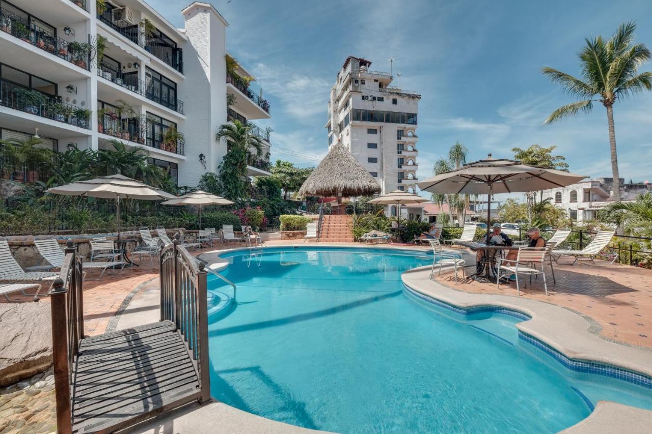 With Bay Views And Pool Access! *