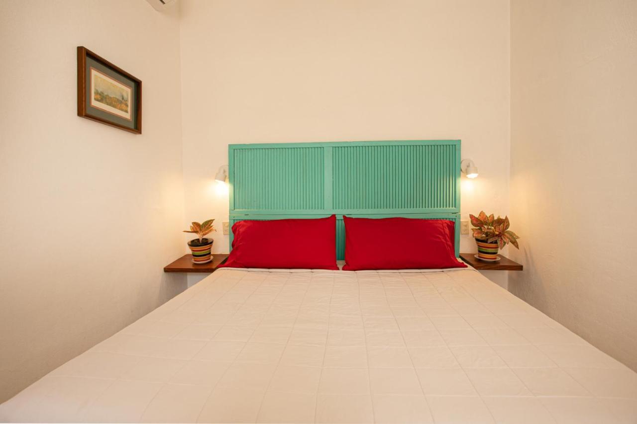 Hotel Casitas Miramar Malecon