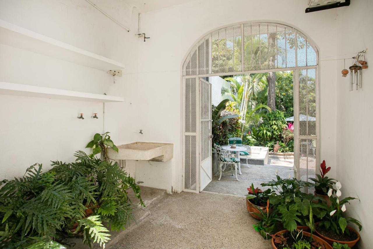 Hotel Casitas Miramar Malecon