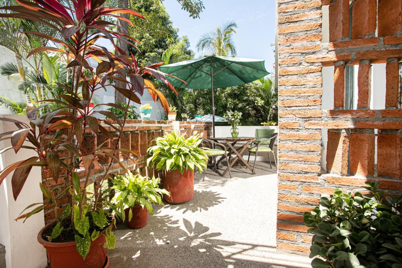 Hotel Casitas Miramar Malecon