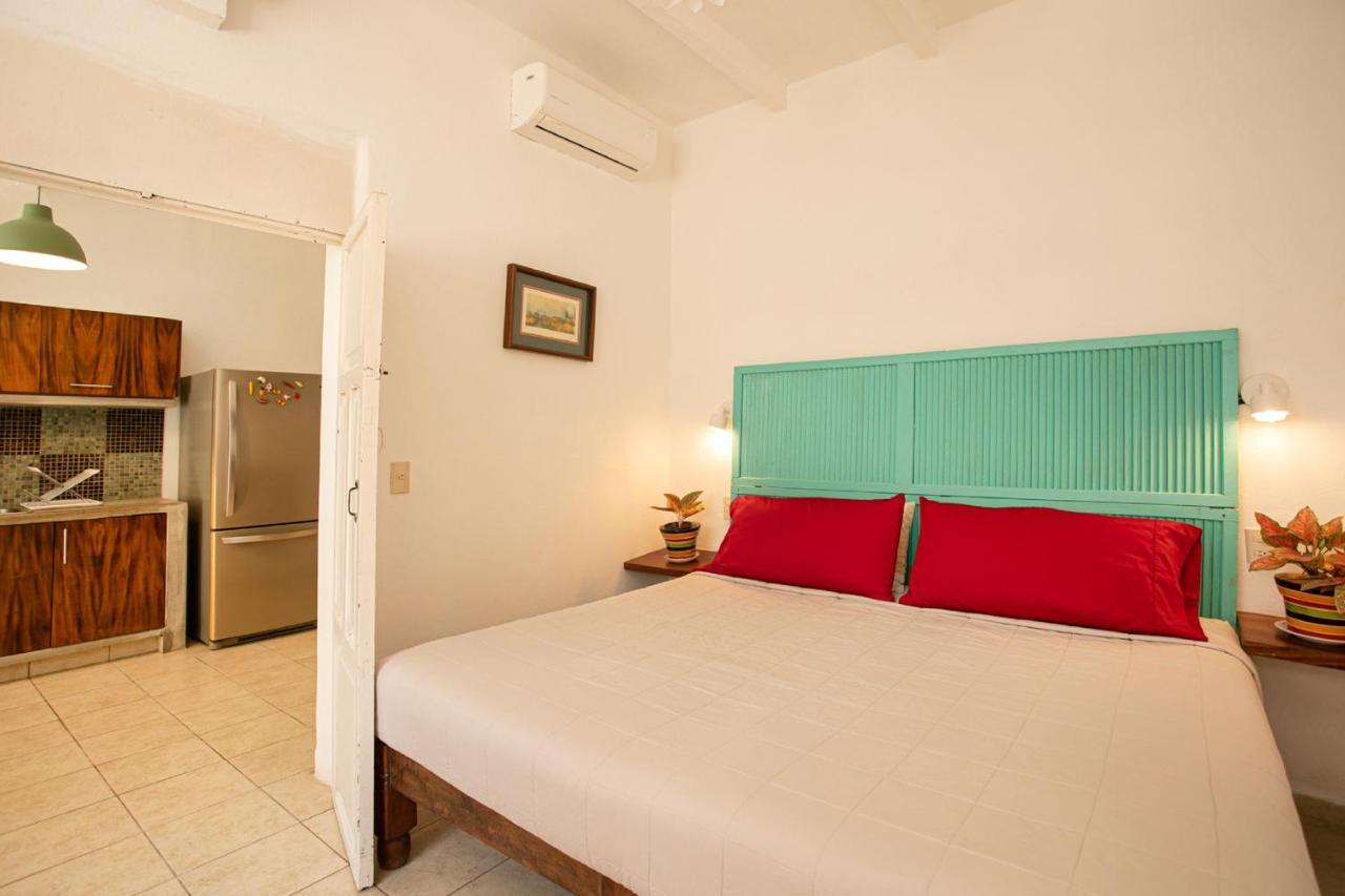 Casitas Miramar Malecon Hotel *