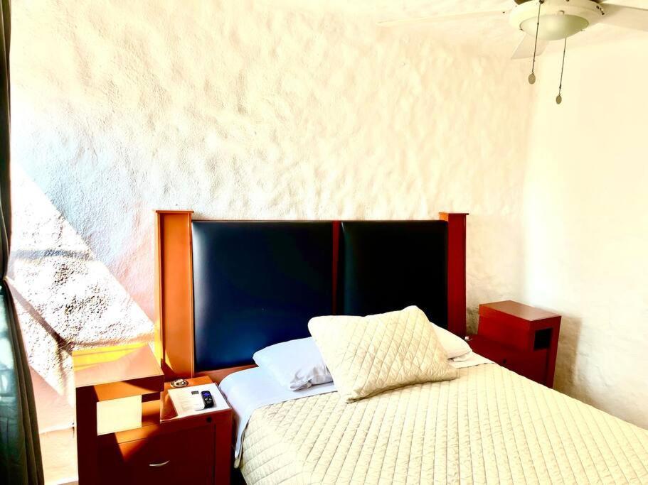 Location! W/ Pool Apartment *