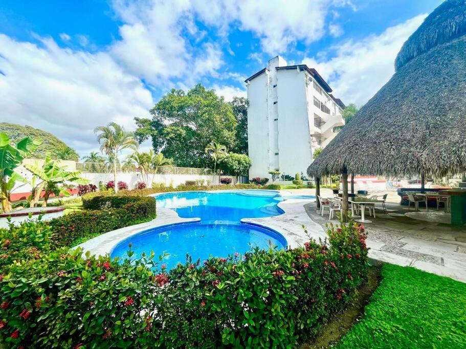 Apartment Location! W/ Pool Puerto Vallarta