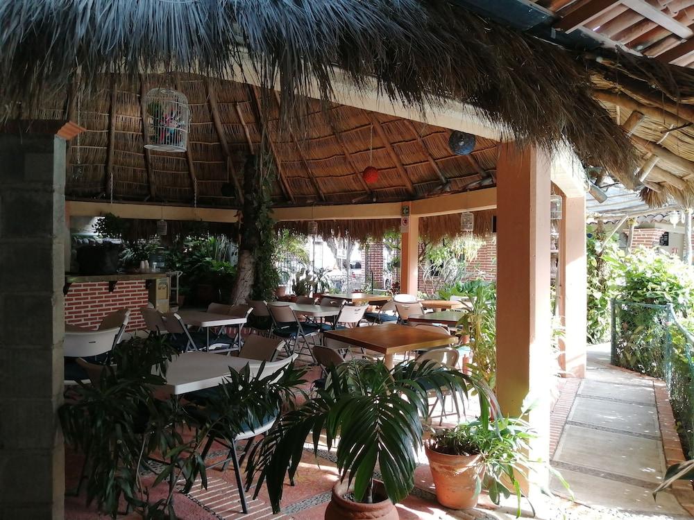 Hotel Vallartasol 3*