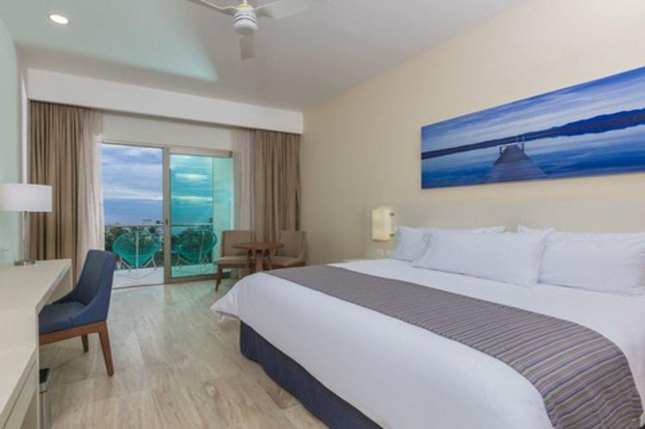 Resort Krystal Vallarta 4*