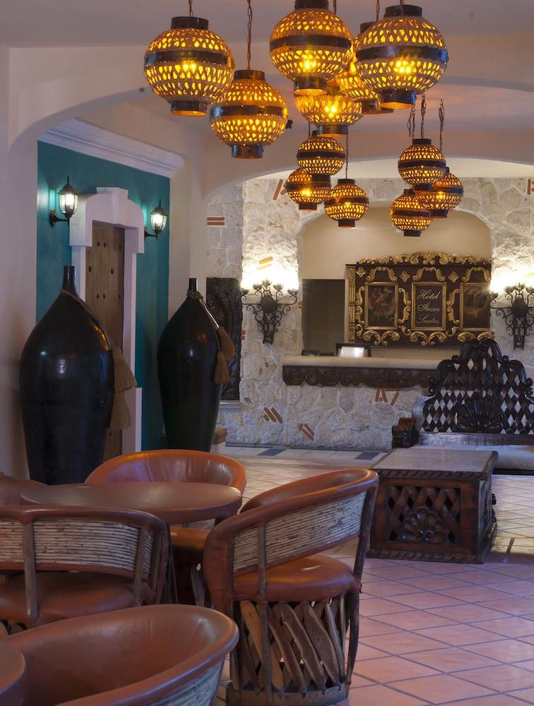 Arcos Hotel