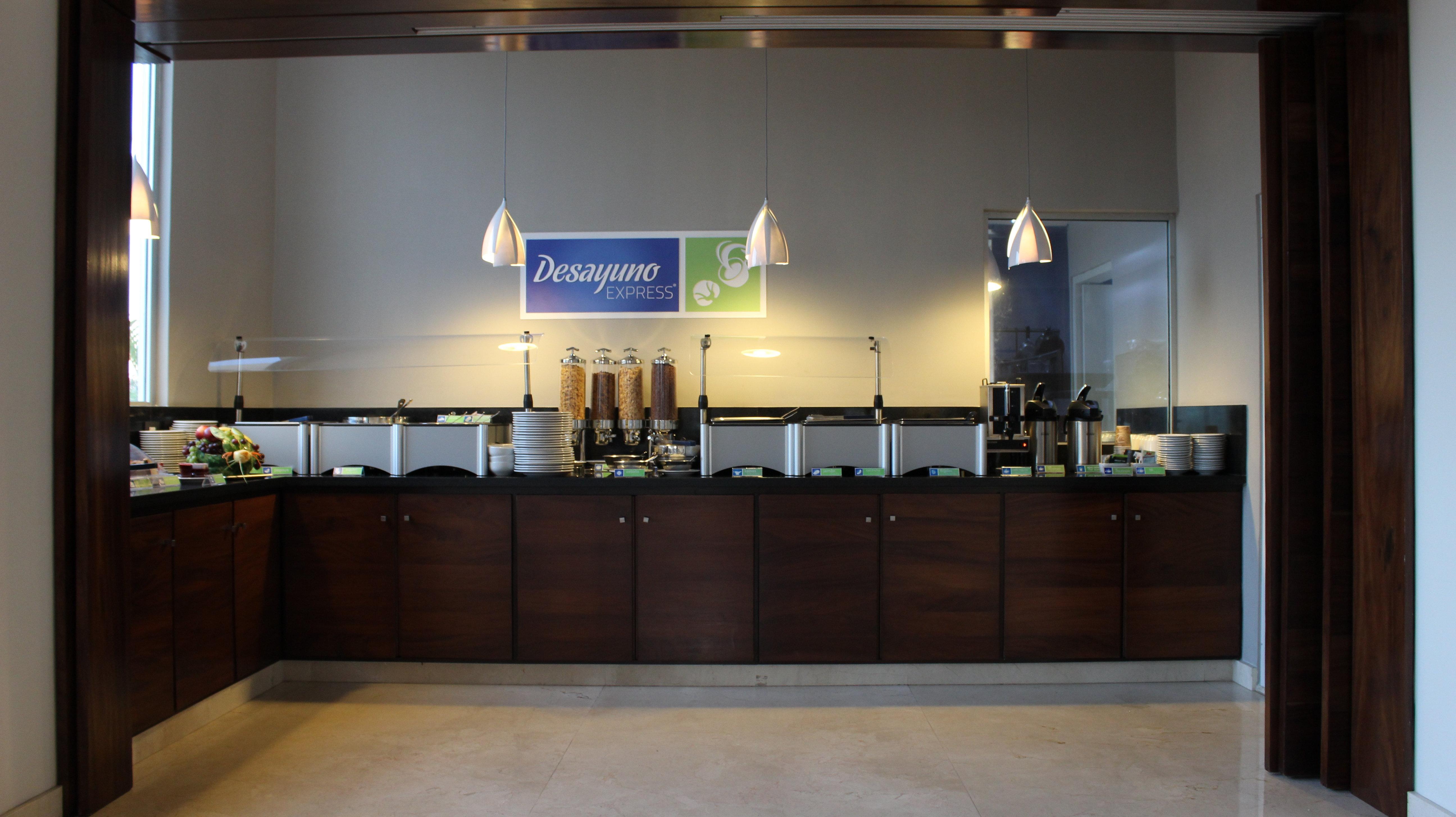 Express By Ihg Hotel Puerto Vallarta