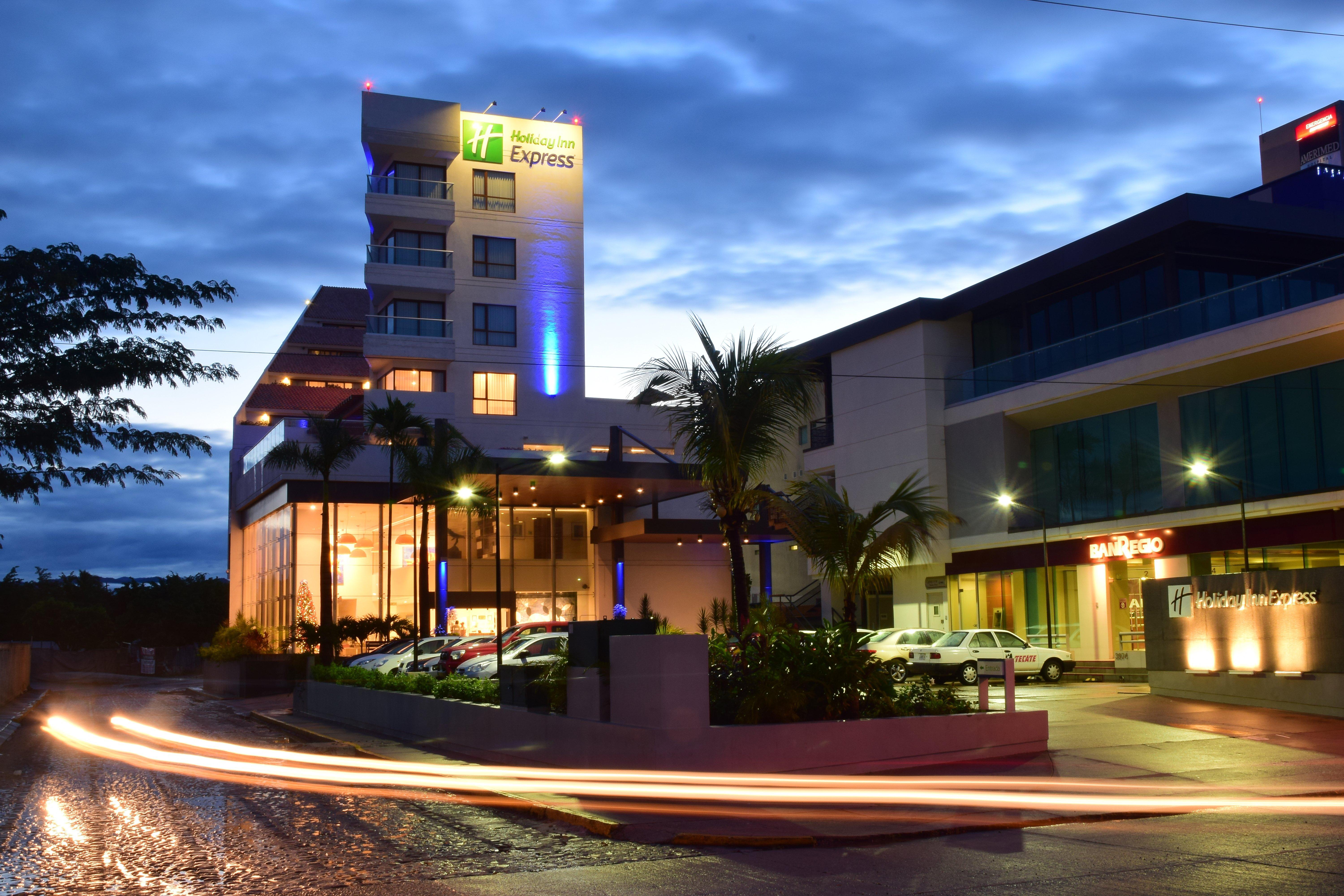 Express By Ihg 4* Puerto Vallarta