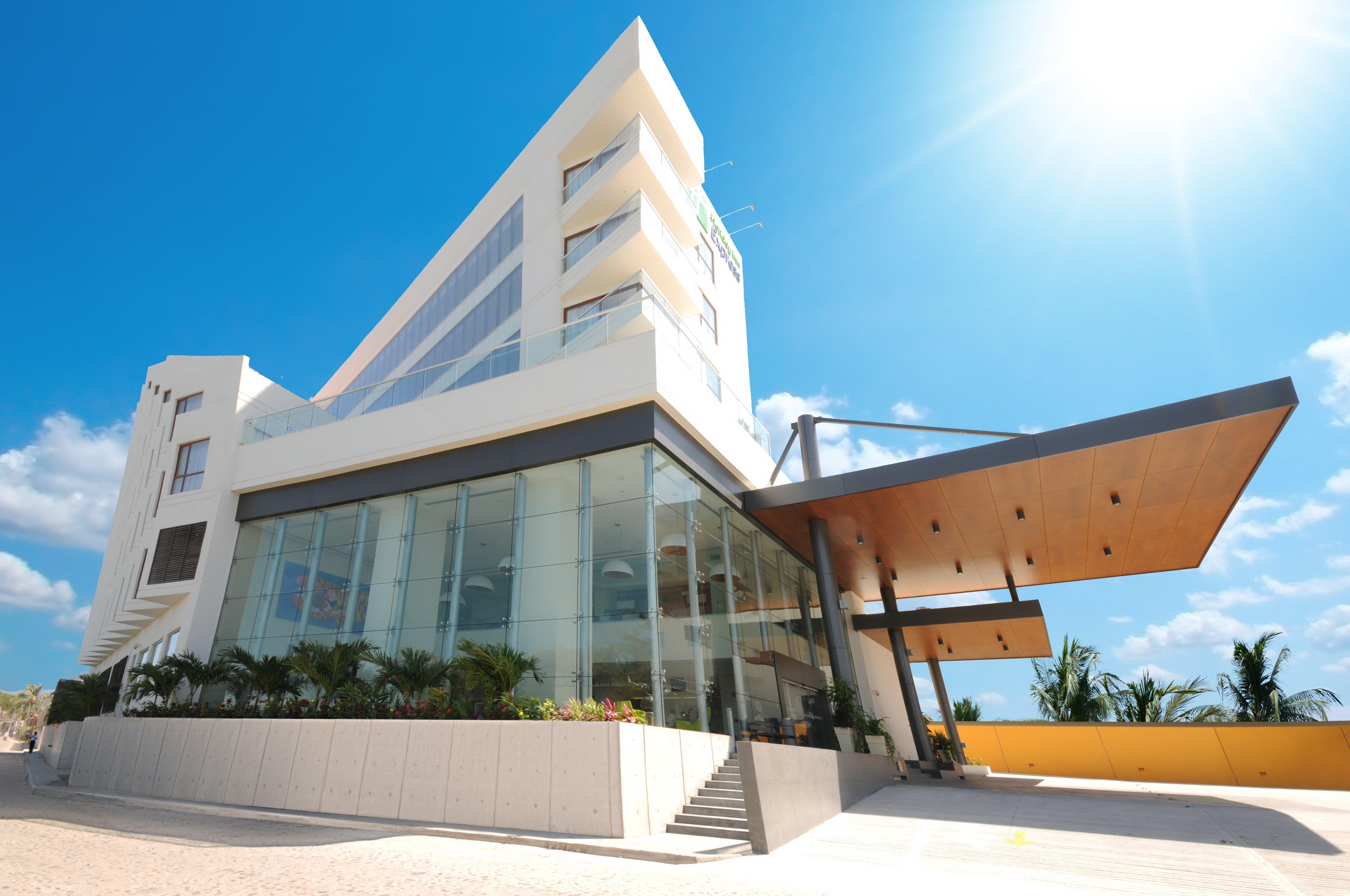 Hotel Express By Ihg 4*