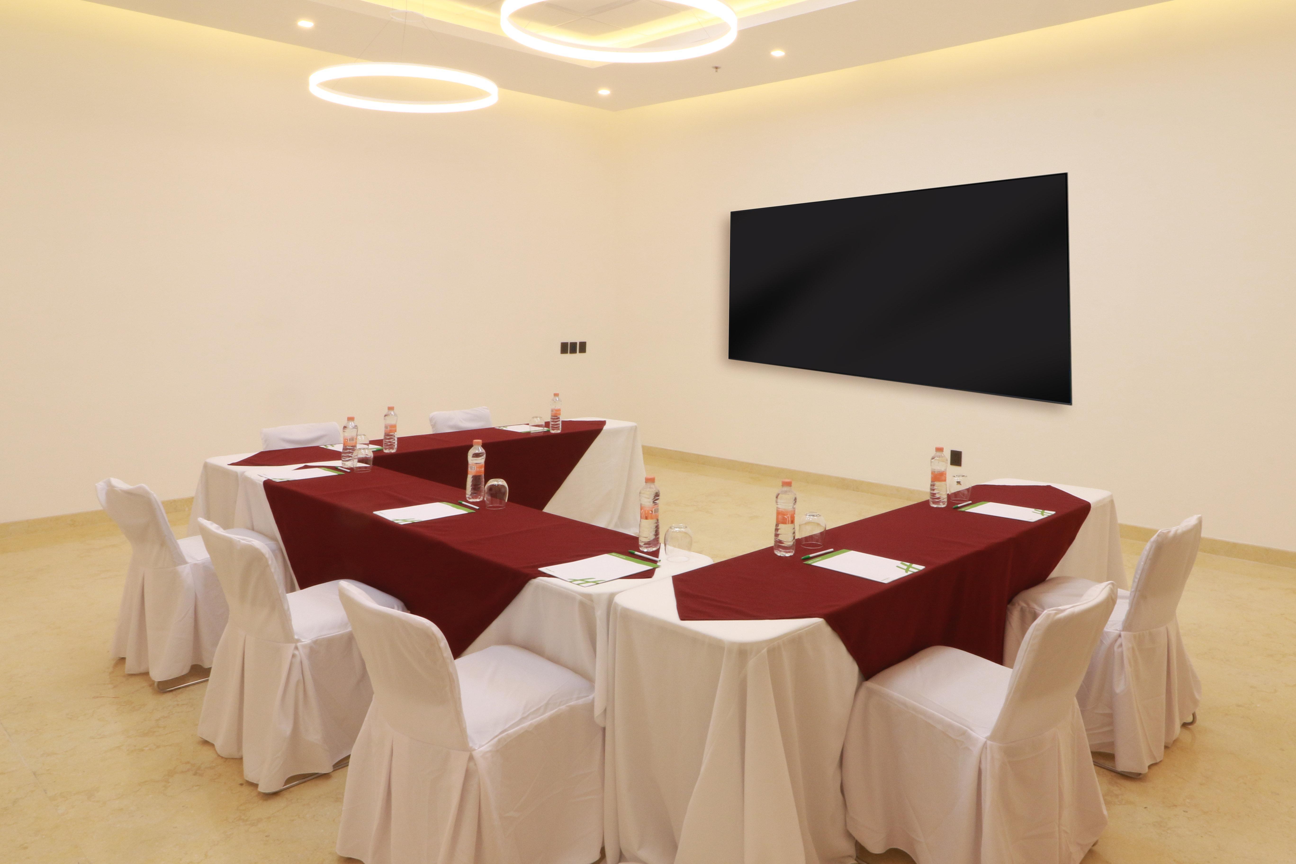 Hotel & - Marina & Golf By Ihg