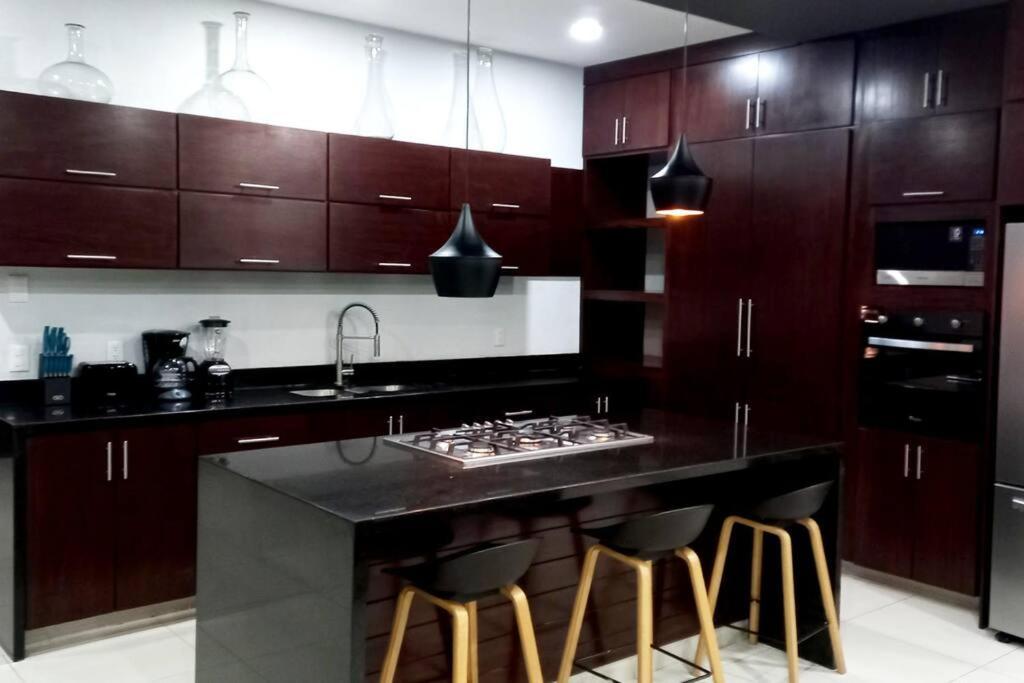 New 4 Bedroom House Sleeps 16 Pool, Bbq And More! Puerto Vallarta