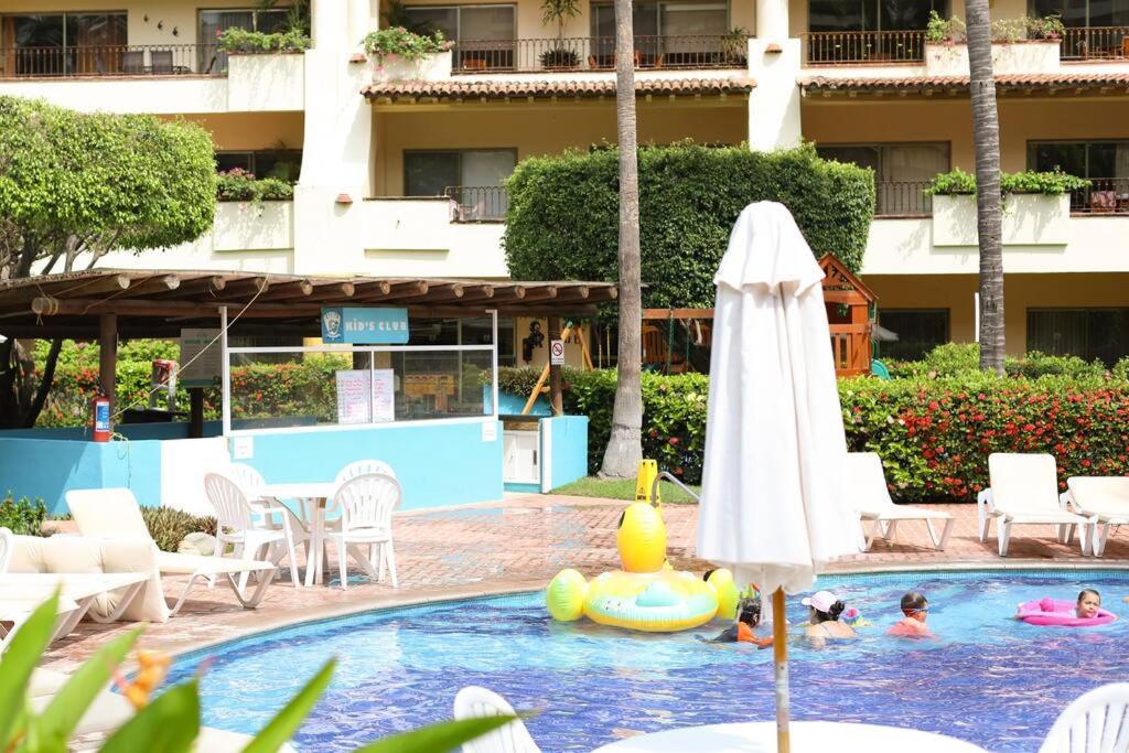 Departamento Frente A La Playa, Velas Vallarta *