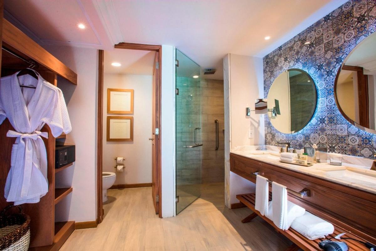 The Hacienda At Hilton Adults Only Hotel