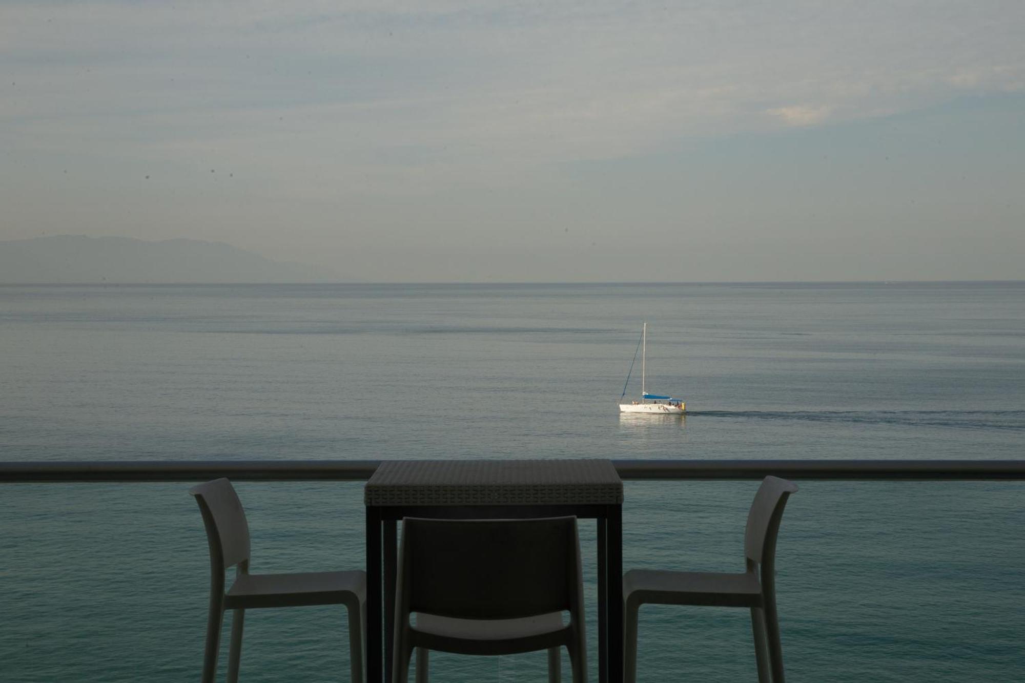 Luxury Peninsula Apartment Puerto Vallarta