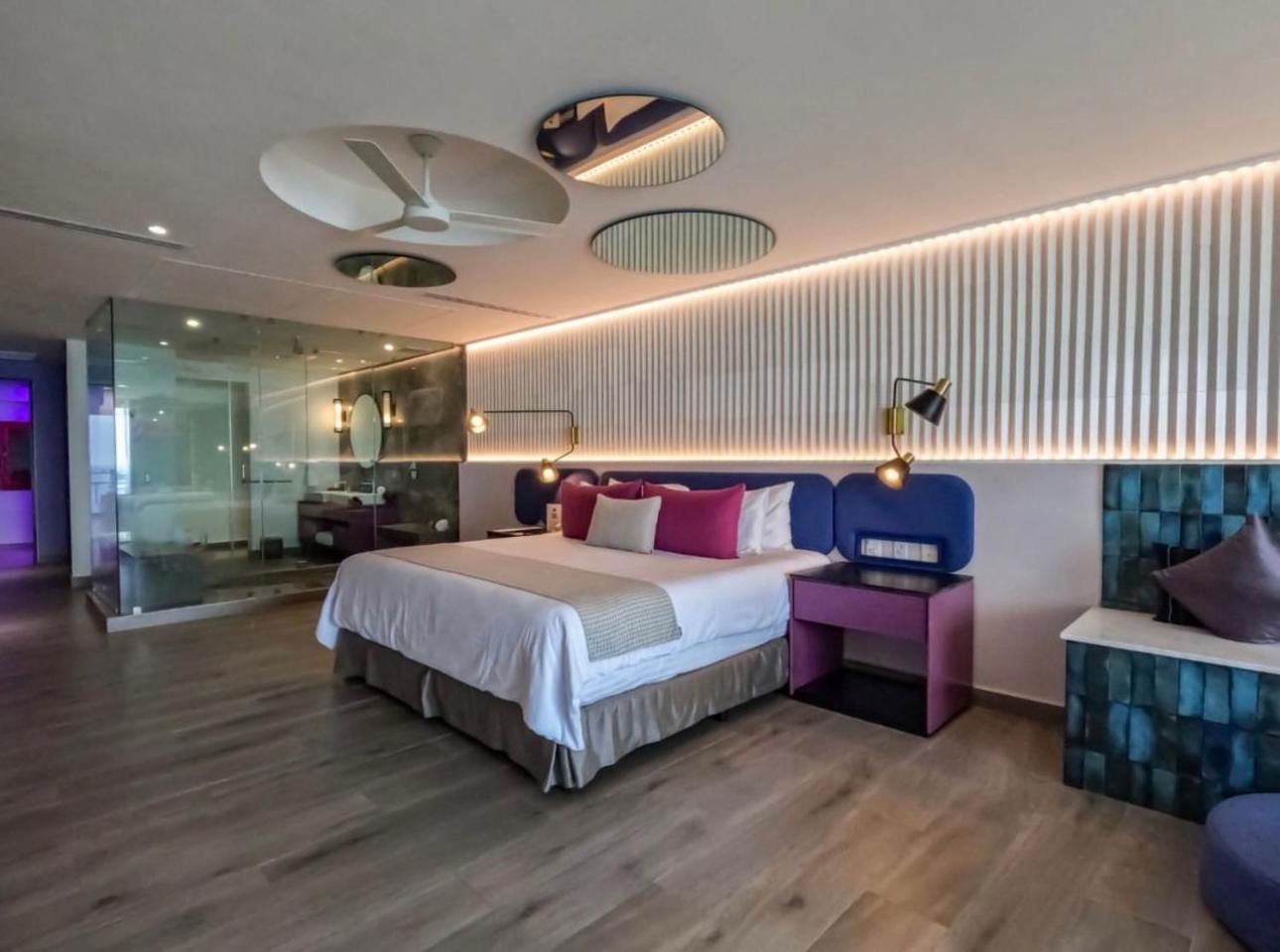 Grant's Studio At Mantamar Tower Hotel